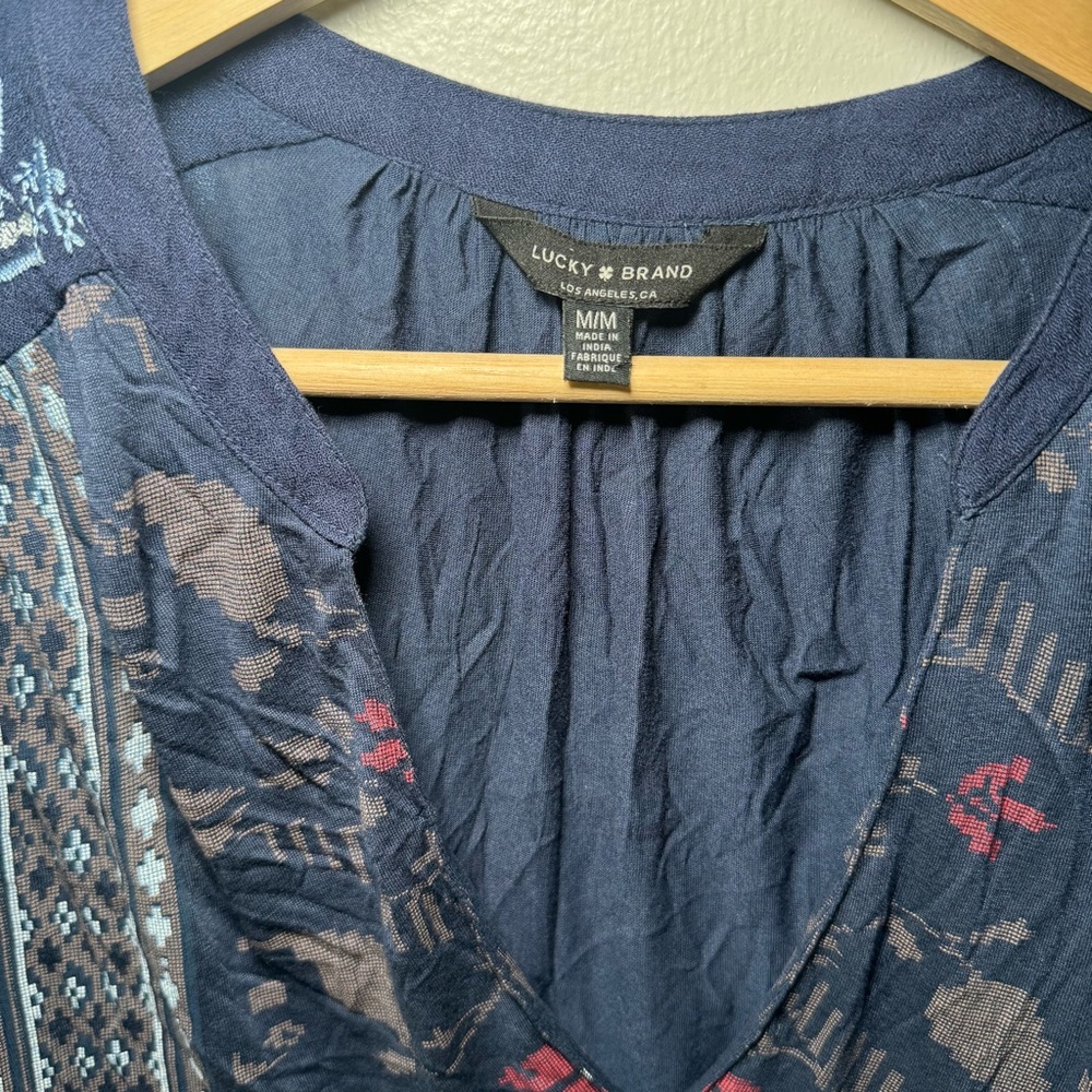 Lucky Brand Top Medium Blue Square Stitch Print Embroidered V-Neck‎ Boho Peasant - Picture 2 of 5